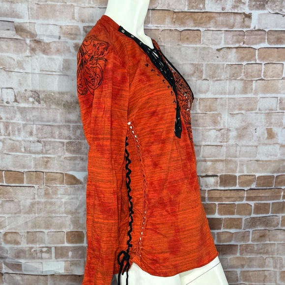 Affliction Women’s Graphic Long Sleeve Lace Up Top -Size: L/2XL -NWT - Picture 6 of 13